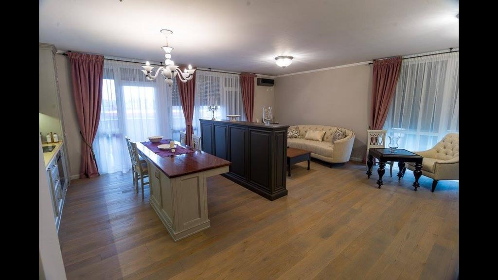 Apartament Alex Arad Bagian luar foto